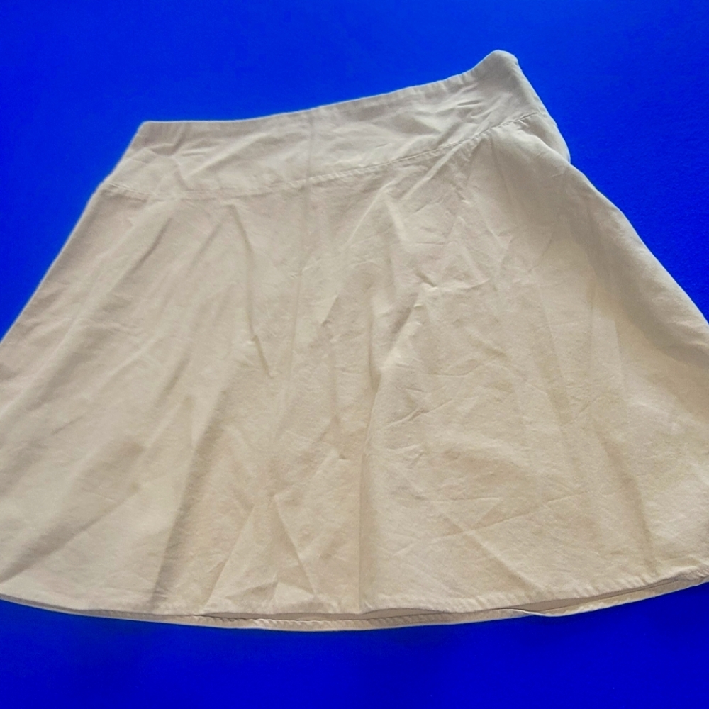 Tan Old Navy Skirt With Side Zipper / Eye And Hook / Size 14
